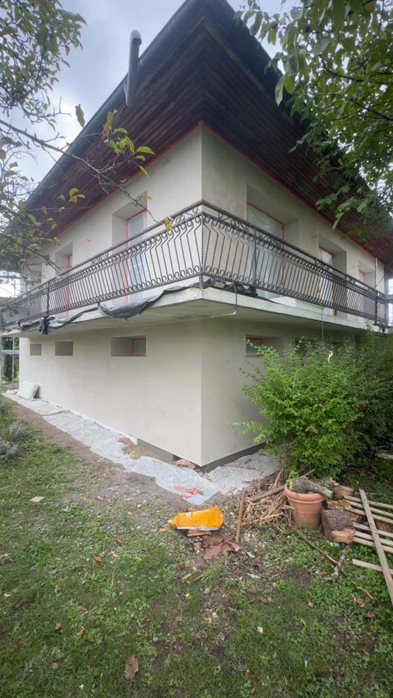 CjUKMVNuYXBjaGF0LzEzLjYwLjEuMCAoaVBob25lMTYsMTsgaU9TIDE4LjYuMjsgZ3ppcCkgAg==