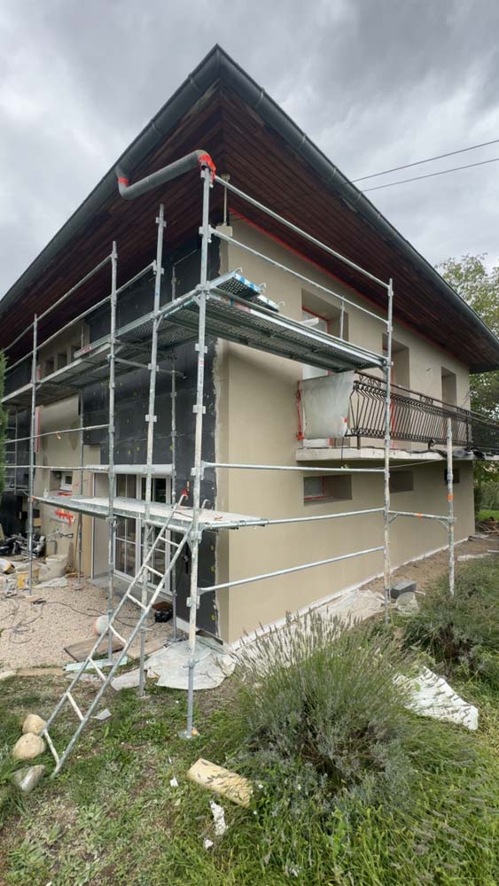 CjUKMVNuYXBjaGF0LzEzLjU5LjEuMCAoaVBob25lMTYsMTsgaU9TIDE4LjYuMjsgZ3ppcCkgAg==