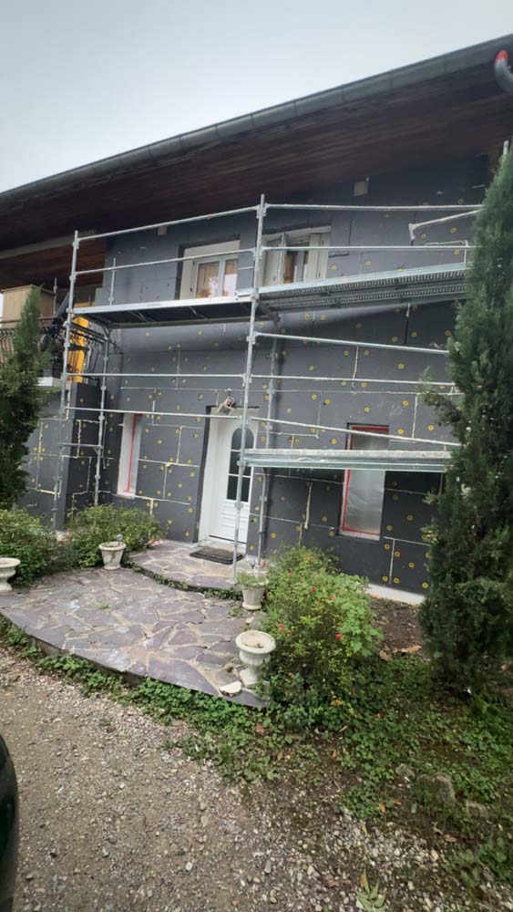 CjUKMVNuYXBjaGF0LzEzLjU5LjEuMCAoaVBob25lMTYsMTsgaU9TIDE4LjYuMjsgZ3ppcCkgAg==