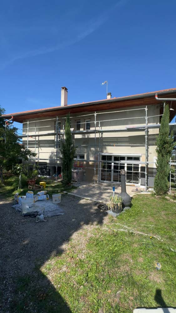 CjUKMVNuYXBjaGF0LzEzLjU4LjEuMCAoaVBob25lMTYsMTsgaU9TIDE4LjYuMjsgZ3ppcCkgAg==